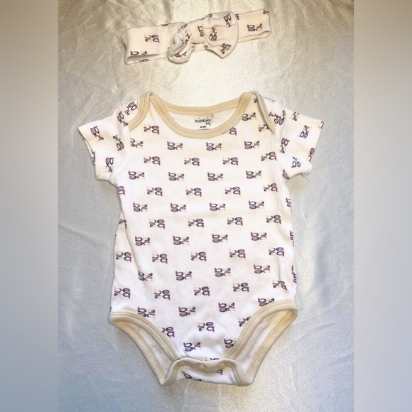 6-9mo Bebe Baby Bundle of 3 Onesies & 2 Matching Bow/Headbands - Picture 5 of 5